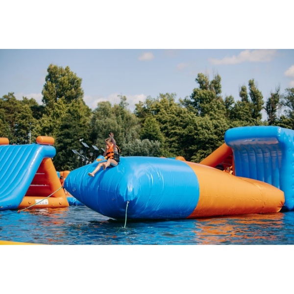 Skákací polštář Blob - nafukovací vodní parky