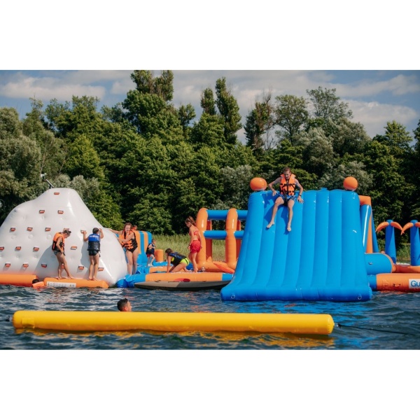 Nafukovací vodní park Beta (24 x 18 m)