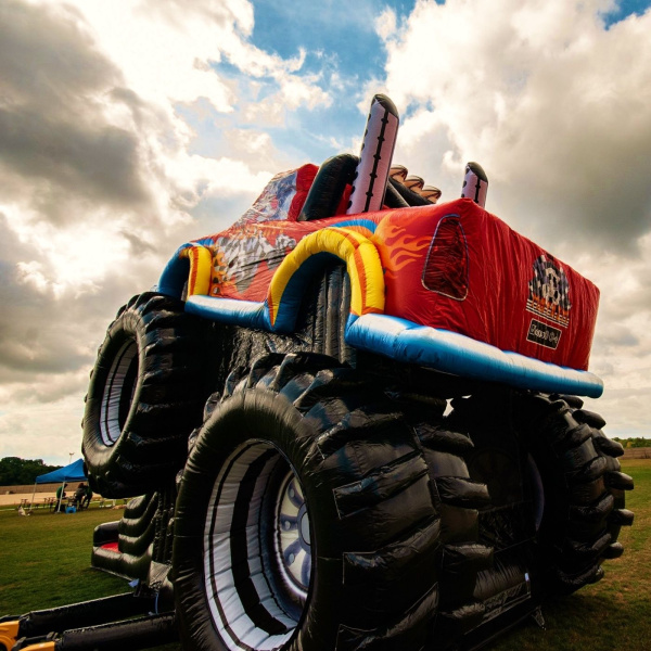 Dmuchaniec Monster Truck - zjeżdżalnia  - 9