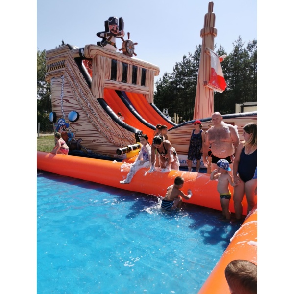 Nafukovací vodní bazén pro vodní koule 6 x 8 m